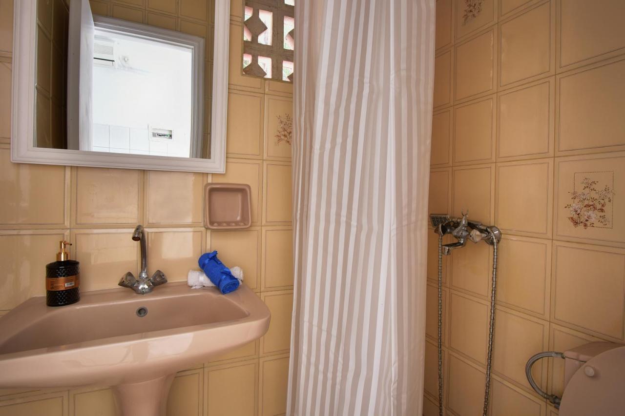 Merlyn Rooms Into The Nature, 100M From The Beach Dafnila Exteriér fotografie
